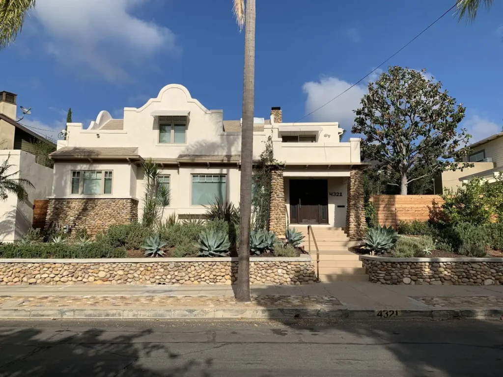 Architecture in Mission Hills, San Diego