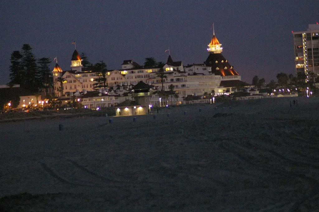 Hotel Del Coronado evening