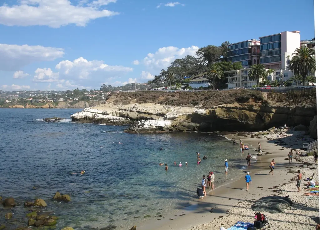 A view of La Jolla Cove from the south end