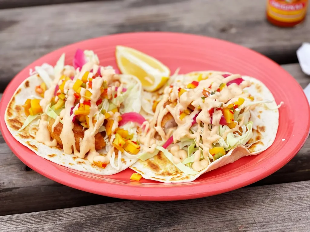 Shrimp tacos with lime
