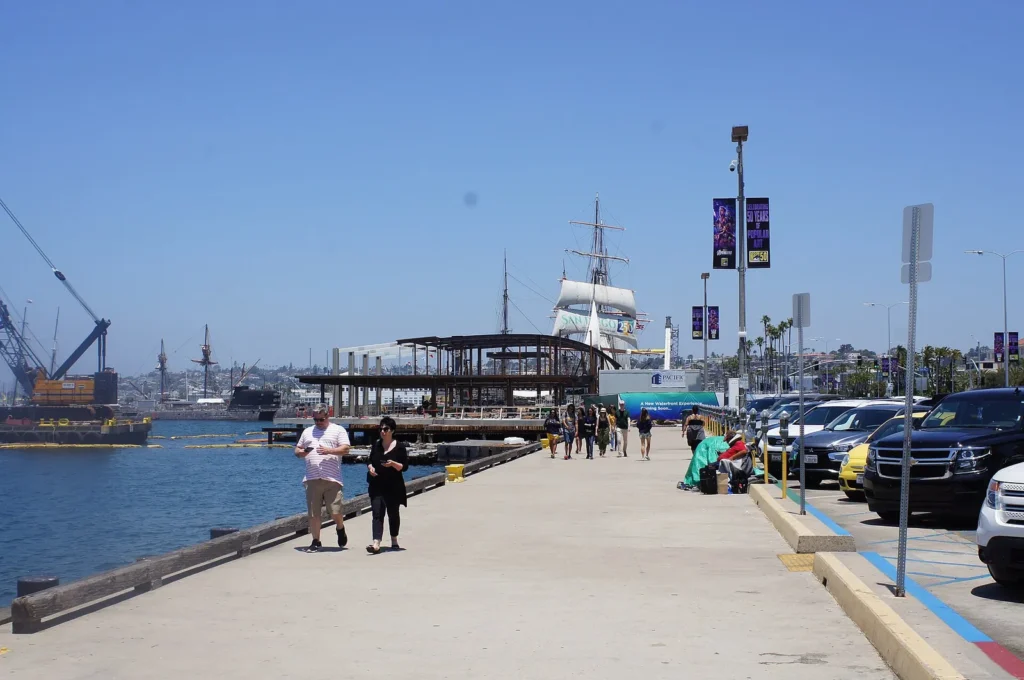 Walkway along the Embarcadero